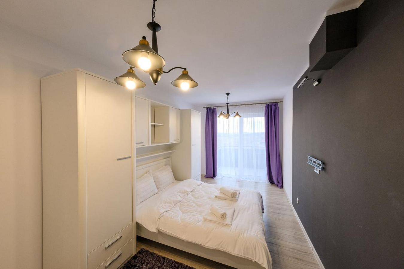 Grand Park Rose Iulius Mall Lägenhet Cluj-Napoca Exteriör bild